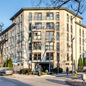  Apartament Family - Private Parking Polska